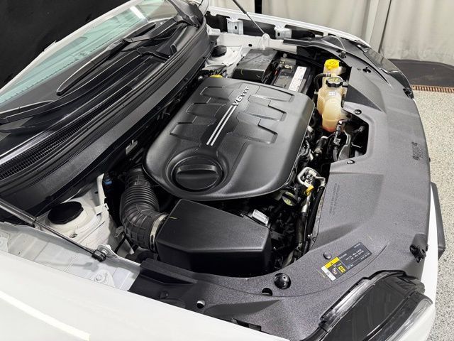 Used 2019 Jeep Cherokee Limited AWD/4WD image 25