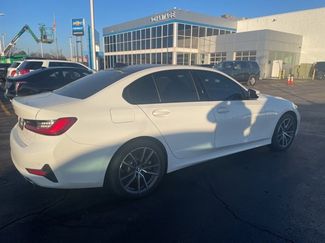 Used 2021 BMW 330i xDrive Sedan video 2
