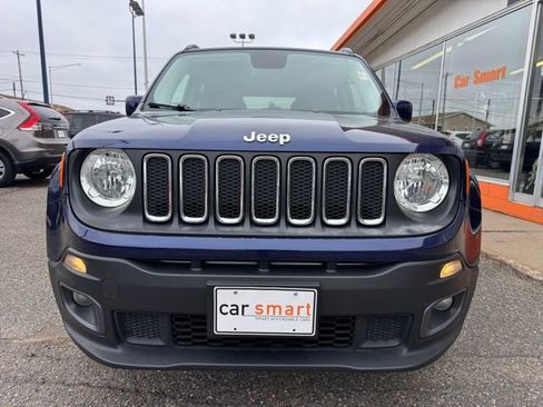 Used 2017 Jeep Renegade Latitude w/ Cold Weather Group AWD/4WD image 2