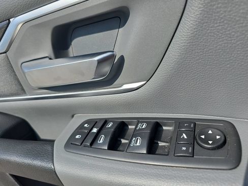 Used 2020 RAM 1500 Big Horn AWD/4WD image 24