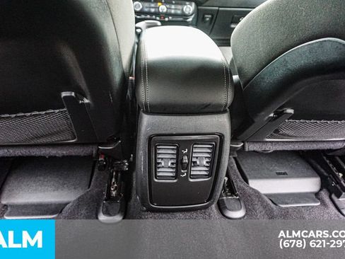 Used 2023 Dodge Durango SXT AWD/4WD image 31