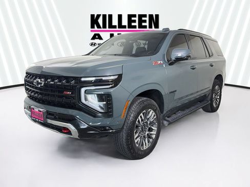 Used 2025 Chevrolet Tahoe Z71 w/ Comfort Package AWD/4WD image 3