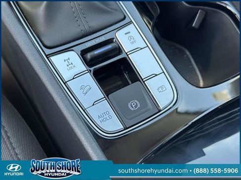 Certified 2025 Hyundai Tucson SE AWD/4WD image 33