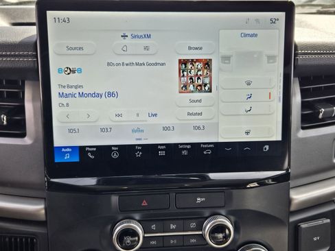 Certified 2022 Ford Expedition XLT image 13