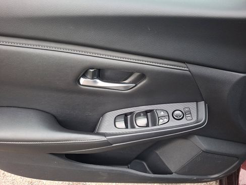 Used 2024 Nissan Sentra SV image 22