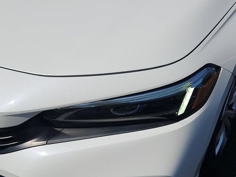 Used 2024 Honda Civic LX image 9