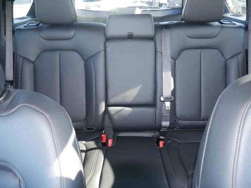 New 2026 Jeep Cherokee Limited image 33