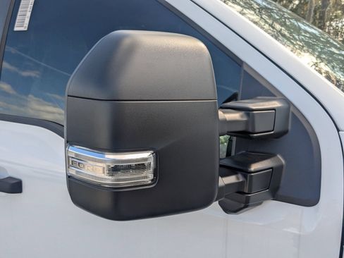 New 2026 Ford F350 XL w/ 360-Degree Camera Package RWD image 12