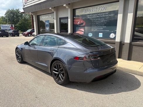Used 2022 Tesla Model S Plaid AWD/4WD image 3