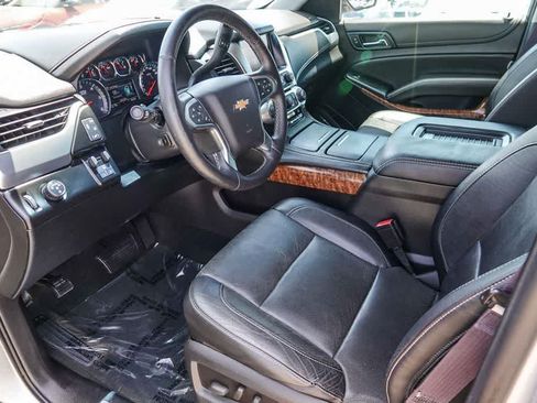 Used 2015 Chevrolet Tahoe LTZ RWD image 16