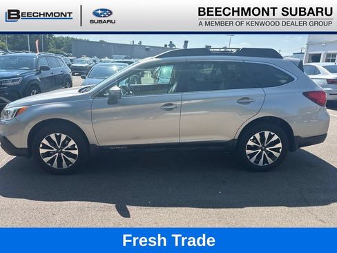 Used 2017 Subaru Outback 2.5i Limited AWD/4WD image 1