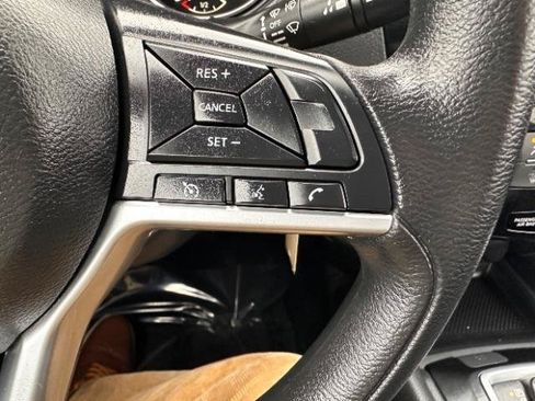 Used 2020 Nissan Rogue S AWD/4WD image 22