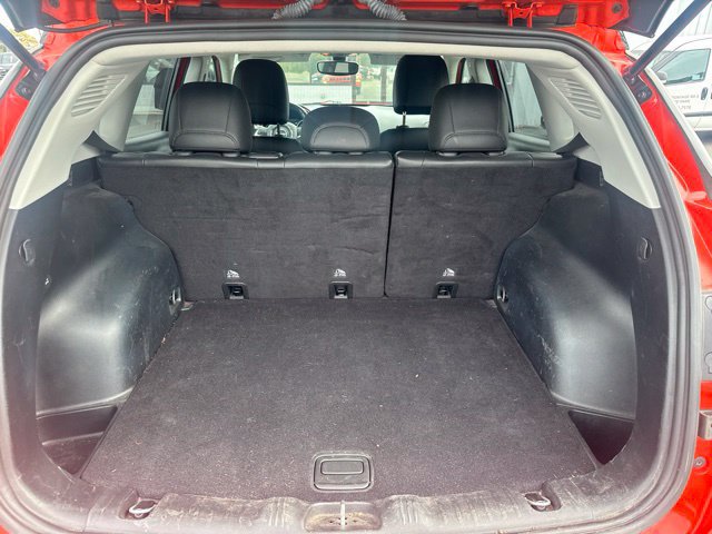 Used 2019 Jeep Compass Trailhawk w/ Leather Interior Group AWD/4WD image 9