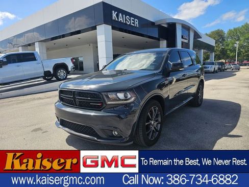 Used 2017 Dodge Durango R/T w/ Trailer Tow Group IV RWD image 1