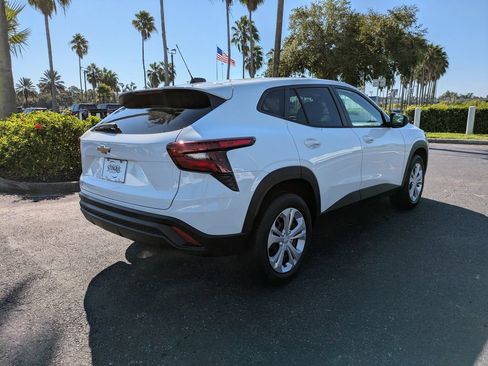 New 2026 Chevrolet Trax LS w/ Driver Confidence Package image 4