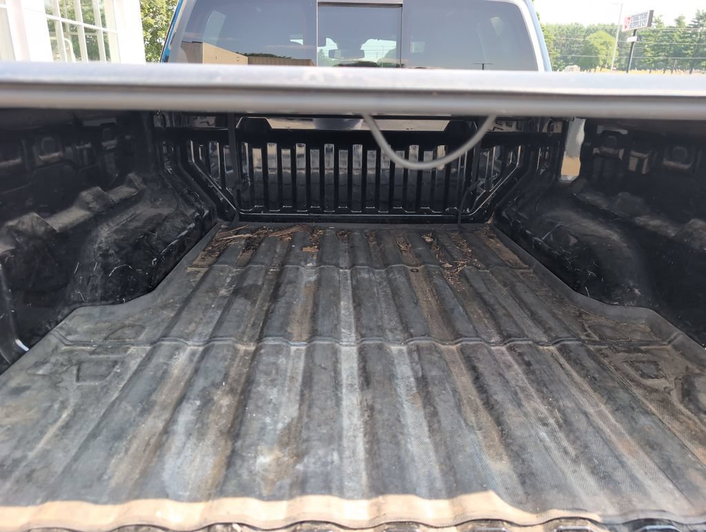 Used 2026 Chevrolet Colorado Trail Boss AWD/4WD image 10