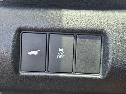 Used 2024 Honda Pilot EX-L image 9