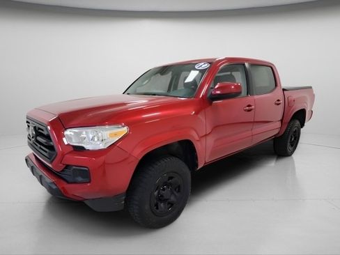 Used 2019 Toyota Tacoma SR image 8