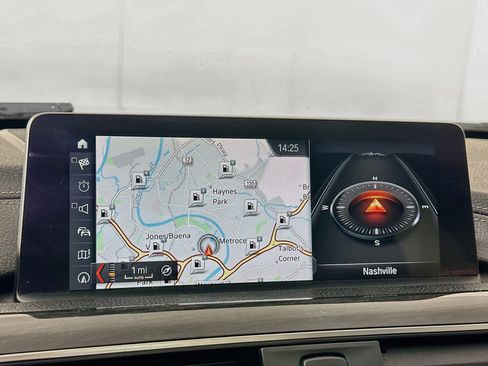 Used 2018 BMW 330i xDrive Sedan w/ Convenience Package AWD/4WD image 22