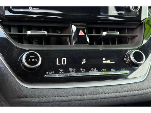 Used 2021 Toyota Corolla SE w/ Carpet Mat Package (TMS) FWD image 21