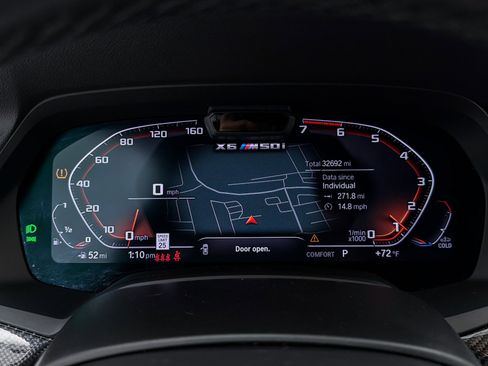 Used 2023 BMW X6 M50i w/ Executive Package image 10