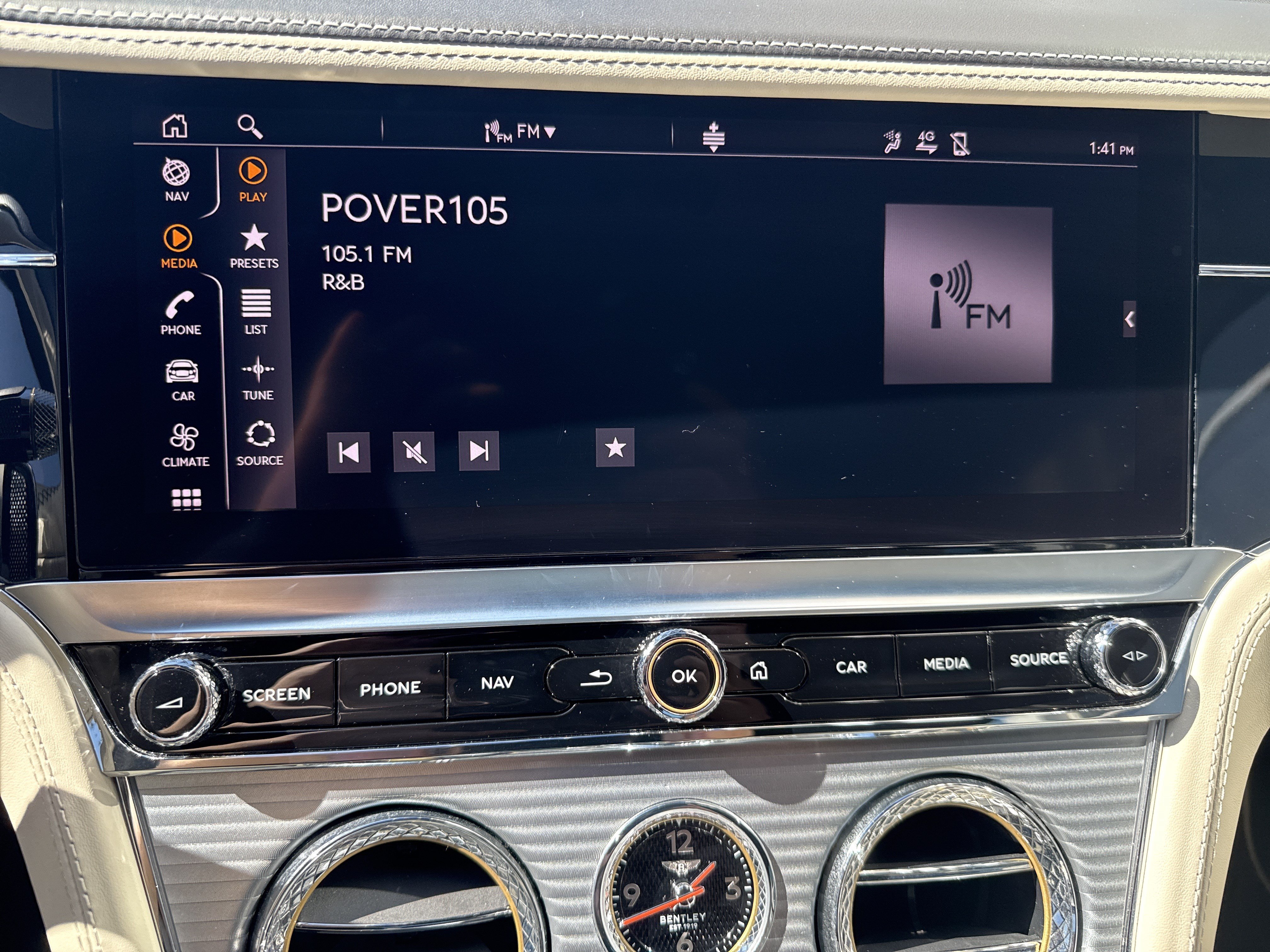 Used 2022 Bentley Continental GT AWD/4WD image 25
