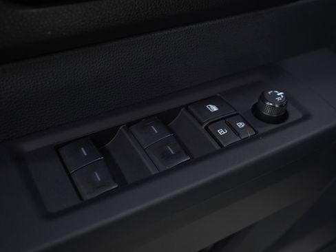 Used 2025 Toyota Tundra SR image 22