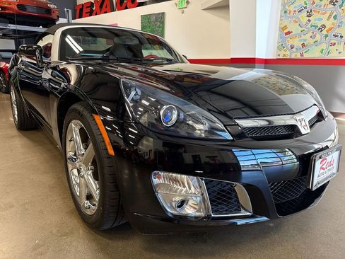 Used 2008 Saturn Sky Red Line image 30