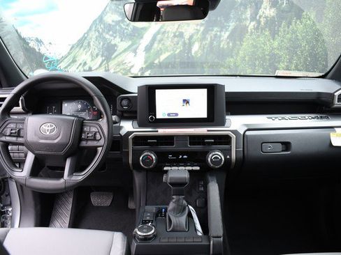 New 2026 Toyota Tacoma SR5 AWD/4WD image 9