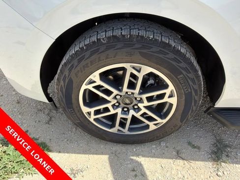 New 2026 Ford Expedition Active AWD/4WD image 14