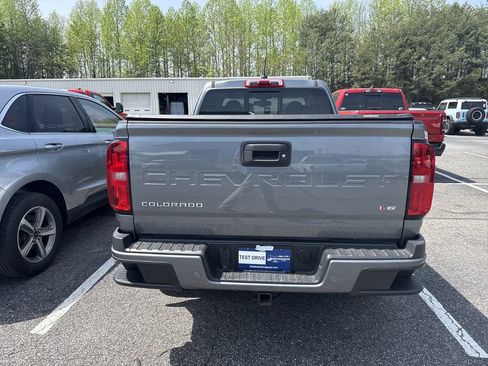 Used 2022 Chevrolet Colorado Z71 image 16