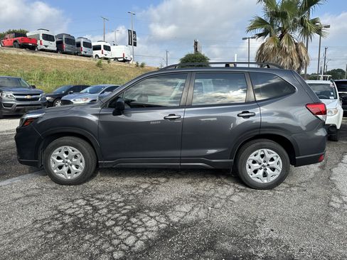 Used 2021 Subaru Forester AWD/4WD image 6