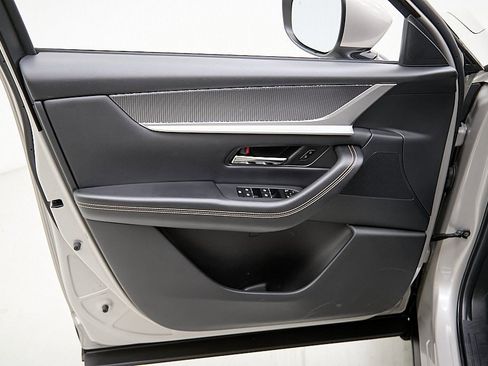 Used 2025 MAZDA CX-90 3.3 Turbo w/ Preferred Package image 10