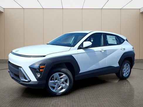 New 2026 Hyundai Kona SE AWD/4WD image 2