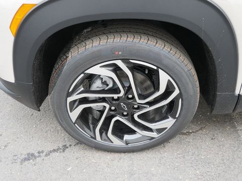 New 2026 Chevrolet TrailBlazer RS w/ Convenience Package AWD/4WD image 13