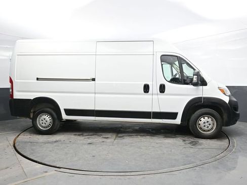 Used 2023 RAM ProMaster 2500 FWD image 8
