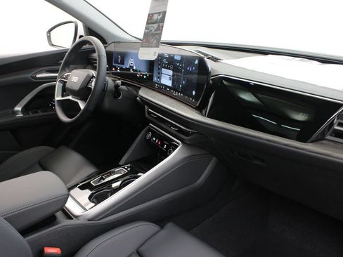 New 2026 Audi Q5 Premium Plus AWD/4WD image 25
