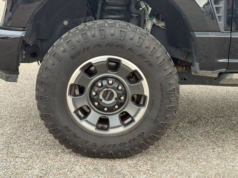 Used 2024 Ford F250 Lariat w/ Lariat Ultimate Package image 11