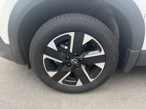 Certified 2026 Nissan Kicks SV w/ Cold Weather Package AWD/4WD image 31