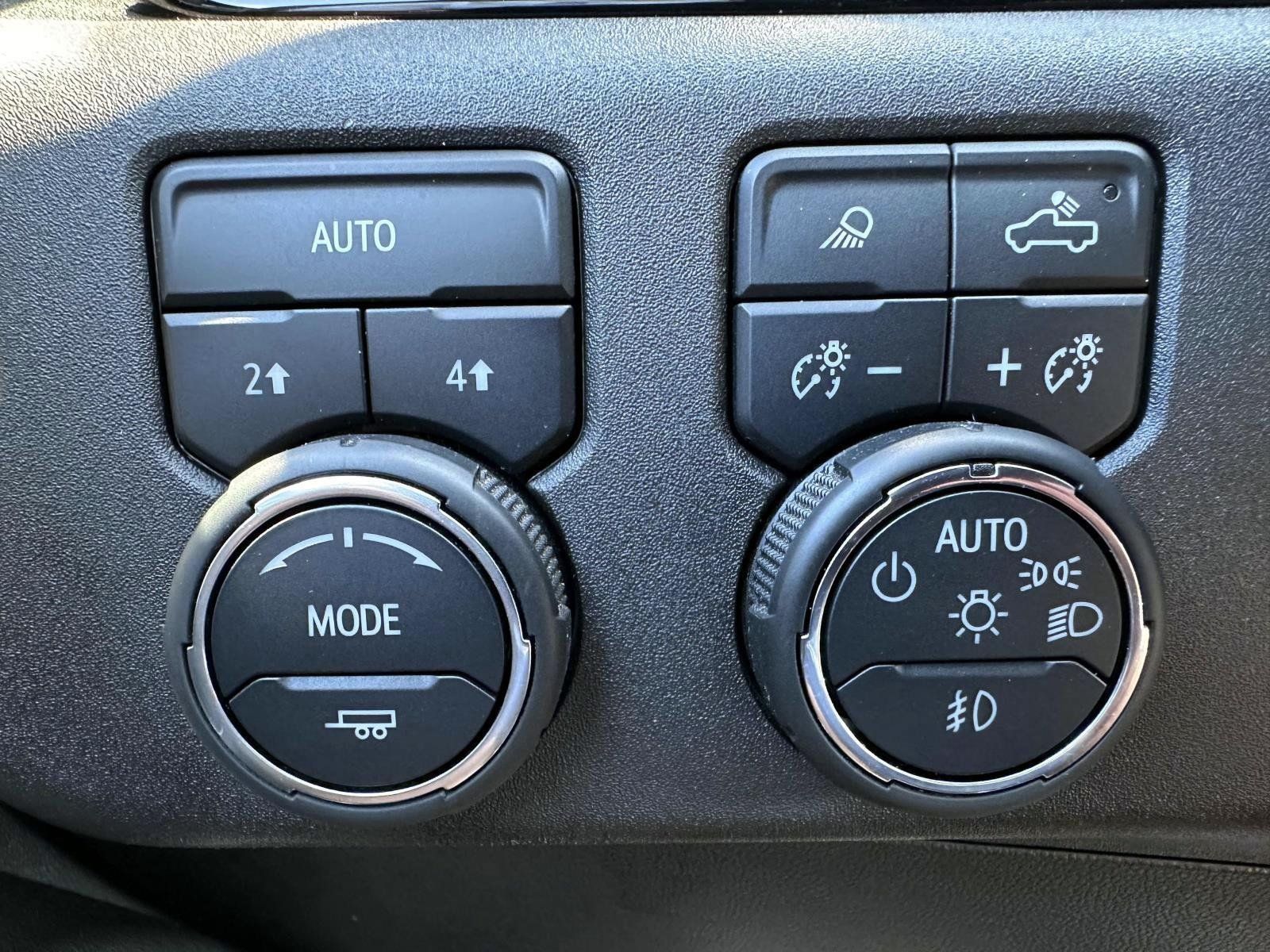 Used 2023 Chevrolet Silverado 1500 RST w/ All Star Edition Plus AWD/4WD image 17