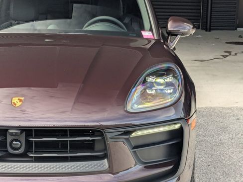 Certified 2026 Porsche Macan AWD/4WD image 12