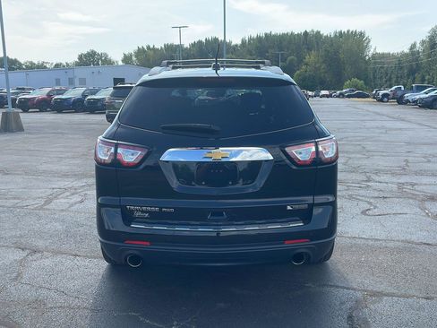 Used 2017 Chevrolet Traverse Premier w/ LPO, 'HIT The Road' Package AWD/4WD image 4