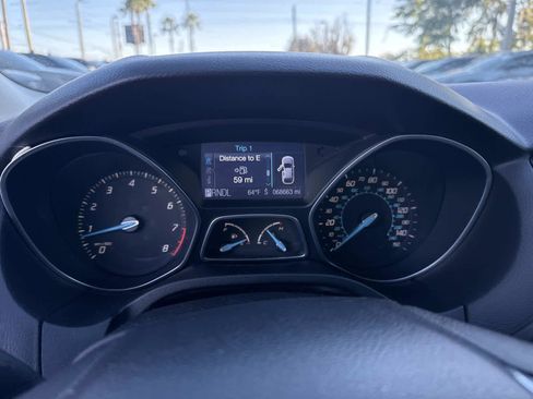 Used 2012 Ford Focus SE image 24