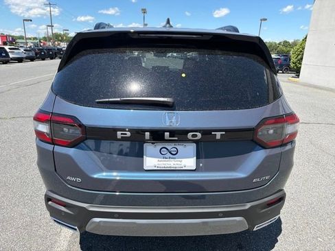 New 2026 Honda Pilot Elite image 6
