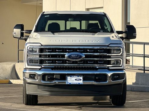 New 2026 Ford F250 Lariat w/ Lariat Premium Package AWD/4WD image 8