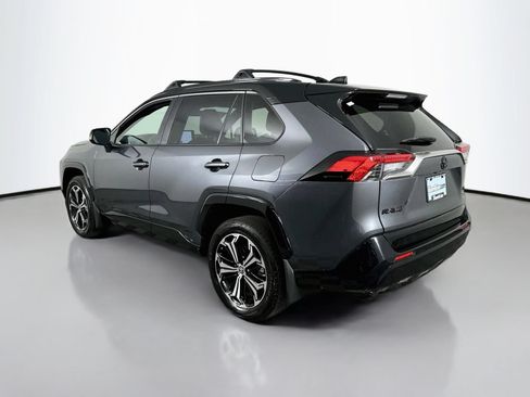 Used 2025 Toyota RAV4 XSE w/ Weather Package AWD/4WD image 5