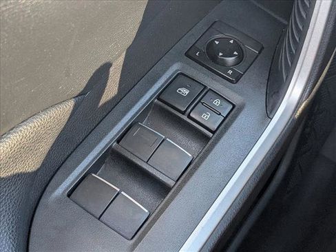 Used 2019 Toyota RAV4 XLE Premium w/ Advanced Technology Package FWD image 13