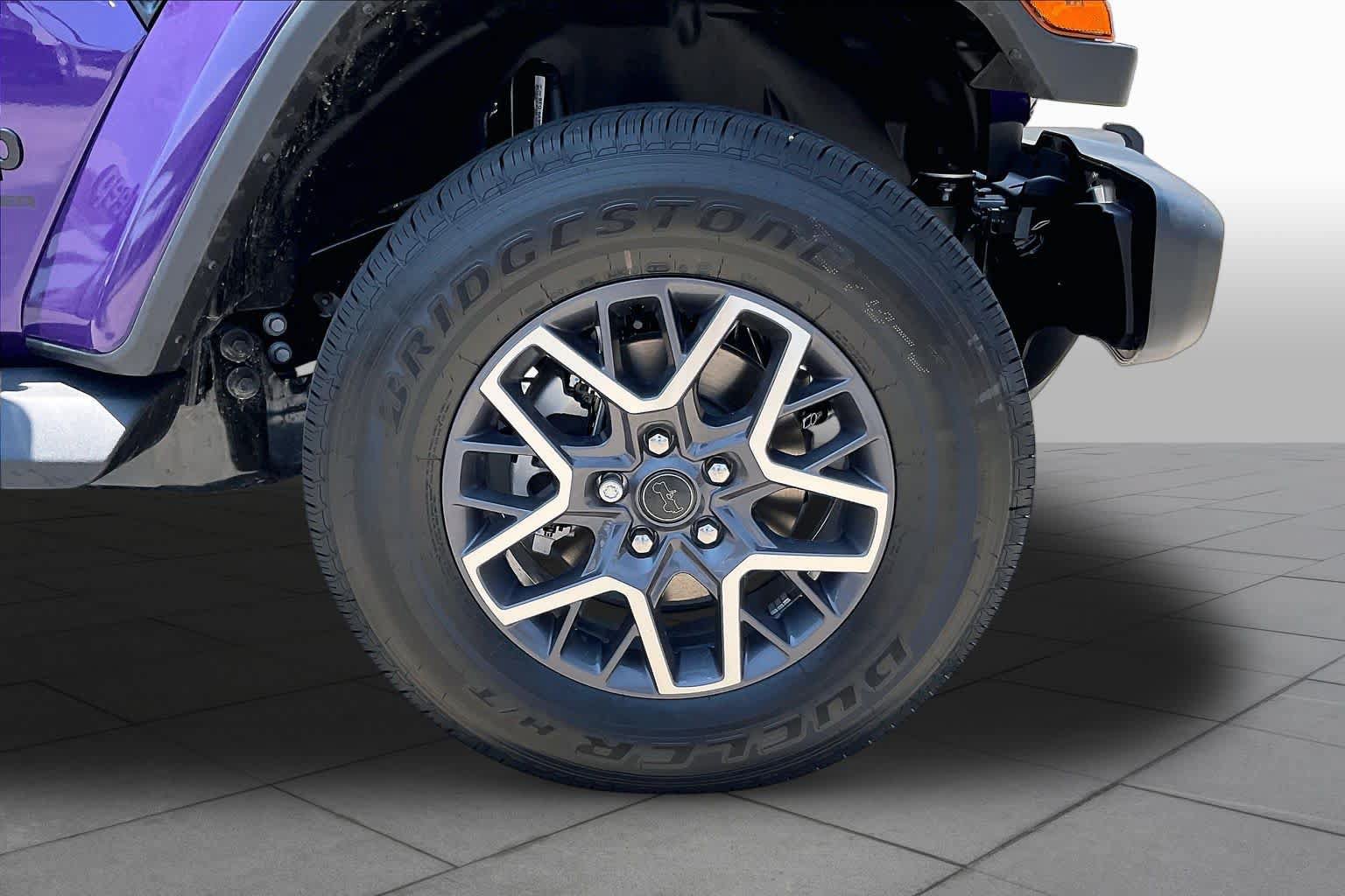New 2026 Jeep Wrangler Unlimited Sahara AWD/4WD image 11