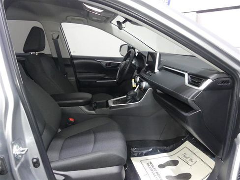 Used 2024 Toyota RAV4 LE image 22