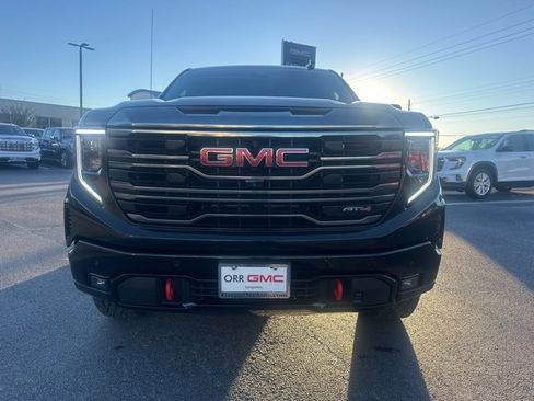 Used 2024 GMC Sierra 1500 AT4 w/ Technology Package image 6